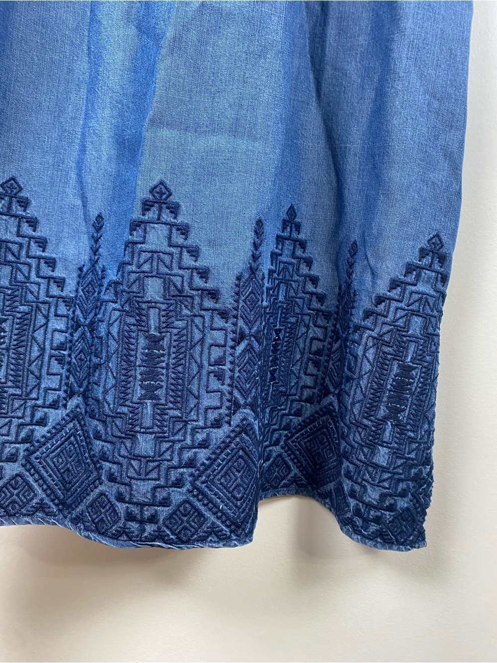 Stetson Embroidered Dress Medium - Picture 3 of 4